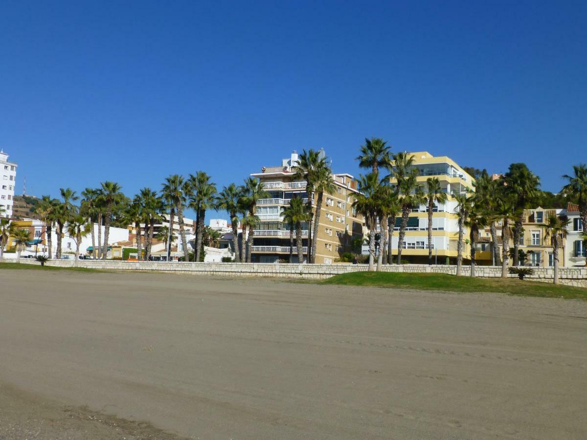 Bellavista Beach Apartment Malaga Bagian luar foto