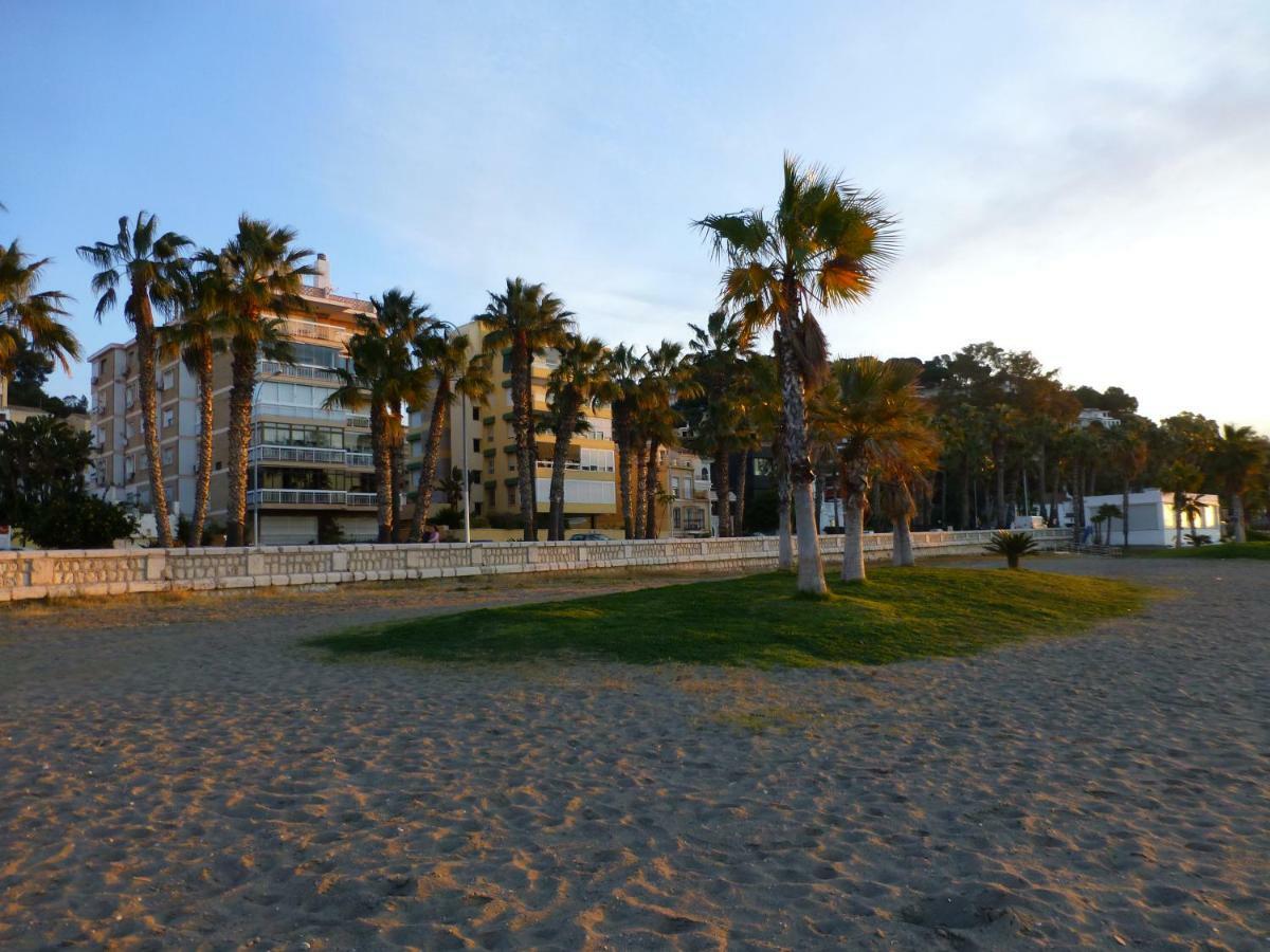 Bellavista Beach Apartment Malaga Bagian luar foto